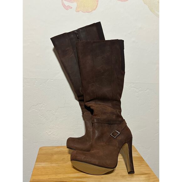 Andrea Shoes - Andrea Size 10 Heeled Brown Suede Knee High Women’s Boots Zip Up